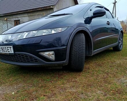 Черный Хонда Цивик, объемом двигателя 1.8 л и пробегом 260 тыс. км за 7200 $, фото 4 на Automoto.ua