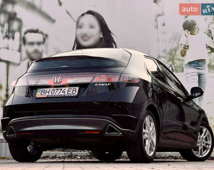 Чорний Хонда Сівік, об'ємом двигуна 1.8 л та пробігом 115 тис. км за 8700 $, фото 18 на Automoto.ua