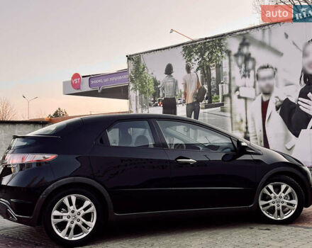 Чорний Хонда Сівік, об'ємом двигуна 1.8 л та пробігом 115 тис. км за 8700 $, фото 13 на Automoto.ua