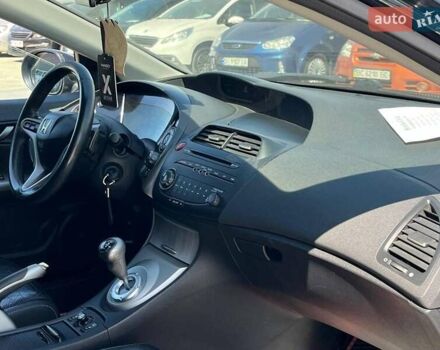 Чорний Хонда Сівік, об'ємом двигуна 1.8 л та пробігом 250 тис. км за 5680 $, фото 19 на Automoto.ua