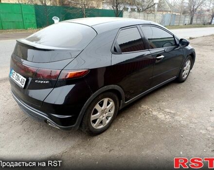 Черный Хонда Цивик, объемом двигателя 1.8 л и пробегом 256 тыс. км за 6500 $, фото 3 на Automoto.ua