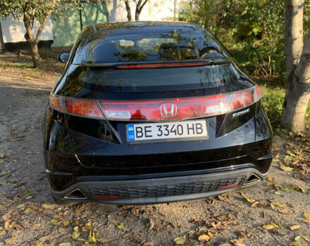 Черный Хонда Цивик, объемом двигателя 1.8 л и пробегом 207 тыс. км за 4300 $, фото 6 на Automoto.ua