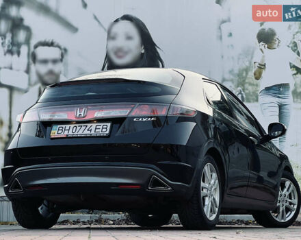 Черный Хонда Цивик, объемом двигателя 1.8 л и пробегом 115 тыс. км за 8300 $, фото 18 на Automoto.ua