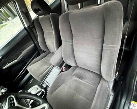 Черный Хонда Цивик, объемом двигателя 1.8 л и пробегом 157 тыс. км за 6500 $, фото 7 на Automoto.ua