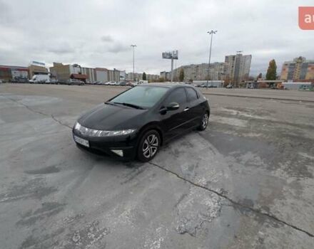 Черный Хонда Цивик, объемом двигателя 1.8 л и пробегом 100 тыс. км за 7400 $, фото 1 на Automoto.ua