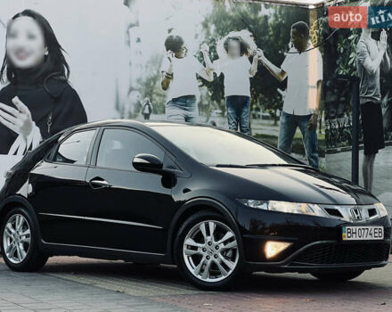 Черный Хонда Цивик, объемом двигателя 1.8 л и пробегом 115 тыс. км за 8300 $, фото 12 на Automoto.ua