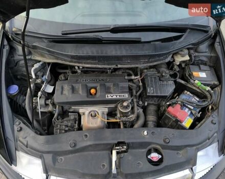 Черный Хонда Цивик, объемом двигателя 1.8 л и пробегом 196 тыс. км за 7700 $, фото 47 на Automoto.ua