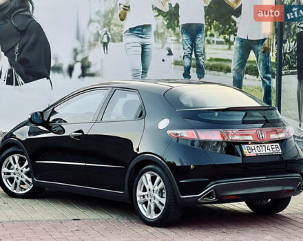 Чорний Хонда Сівік, об'ємом двигуна 1.8 л та пробігом 115 тис. км за 8700 $, фото 22 на Automoto.ua