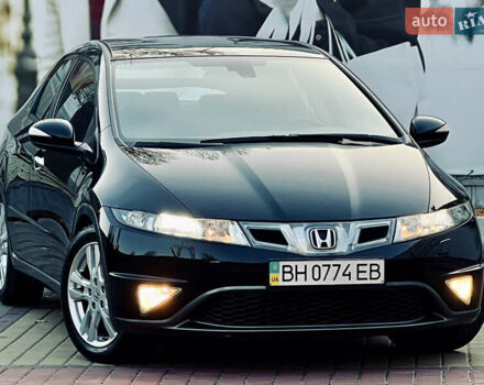 Чорний Хонда Сівік, об'ємом двигуна 1.8 л та пробігом 115 тис. км за 8700 $, фото 5 на Automoto.ua