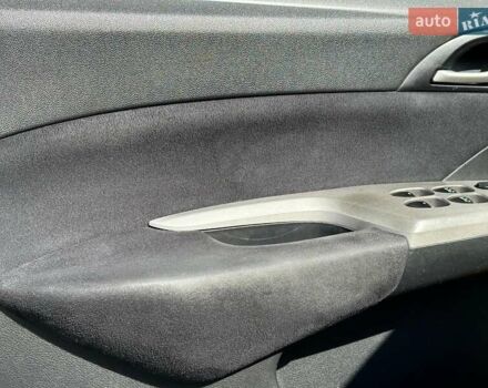 Черный Хонда Цивик, объемом двигателя 1.8 л и пробегом 190 тыс. км за 6280 $, фото 8 на Automoto.ua