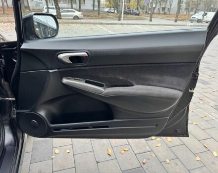 Чорний Хонда Сівік, об'ємом двигуна 1.8 л та пробігом 157 тис. км за 6500 $, фото 10 на Automoto.ua