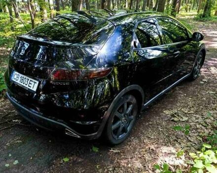 Черный Хонда Цивик, объемом двигателя 1.8 л и пробегом 260 тыс. км за 7600 $, фото 12 на Automoto.ua