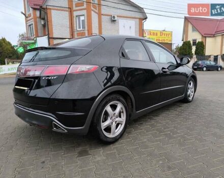 Черный Хонда Цивик, объемом двигателя 1.8 л и пробегом 196 тыс. км за 7700 $, фото 7 на Automoto.ua