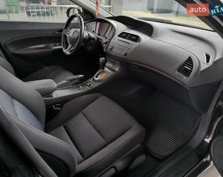 Черный Хонда Цивик, объемом двигателя 1.8 л и пробегом 196 тыс. км за 7700 $, фото 13 на Automoto.ua