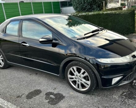 Черный Хонда Цивик, объемом двигателя 1.8 л и пробегом 227 тыс. км за 7000 $, фото 4 на Automoto.ua