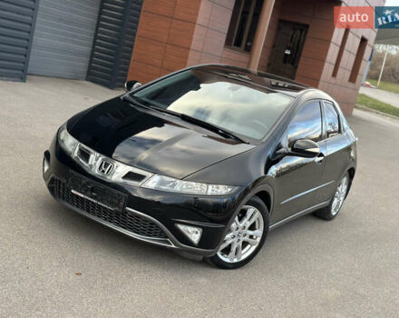 Черный Хонда Цивик, объемом двигателя 1.8 л и пробегом 149 тыс. км за 8800 $, фото 6 на Automoto.ua