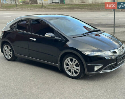 Черный Хонда Цивик, объемом двигателя 1.8 л и пробегом 149 тыс. км за 8800 $, фото 17 на Automoto.ua