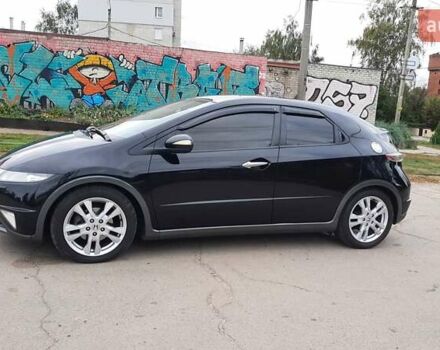 Черный Хонда Цивик, объемом двигателя 1.8 л и пробегом 95 тыс. км за 10500 $, фото 2 на Automoto.ua