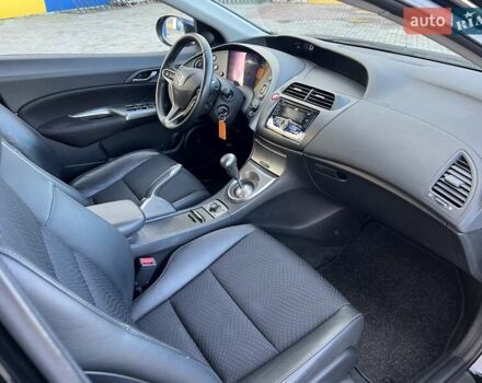 Черный Хонда Цивик, объемом двигателя 1.4 л и пробегом 220 тыс. км за 6250 $, фото 14 на Automoto.ua