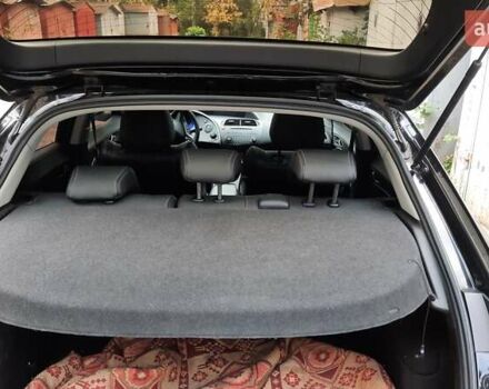 Черный Хонда Цивик, объемом двигателя 1.8 л и пробегом 95 тыс. км за 10500 $, фото 26 на Automoto.ua