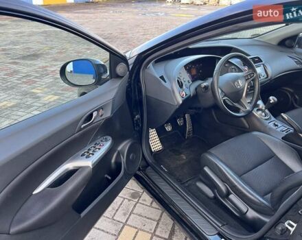 Черный Хонда Цивик, объемом двигателя 1.4 л и пробегом 220 тыс. км за 6250 $, фото 7 на Automoto.ua