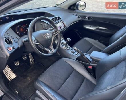 Черный Хонда Цивик, объемом двигателя 1.4 л и пробегом 220 тыс. км за 6250 $, фото 8 на Automoto.ua
