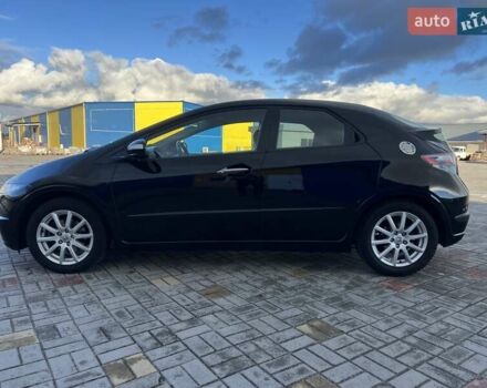Черный Хонда Цивик, объемом двигателя 1.4 л и пробегом 220 тыс. км за 6250 $, фото 1 на Automoto.ua