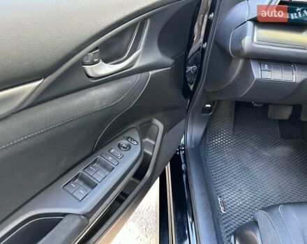 Чорний Хонда Сівік, об'ємом двигуна 1.5 л та пробігом 120 тис. км за 15600 $, фото 30 на Automoto.ua