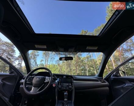 Чорний Хонда Сівік, об'ємом двигуна 1.5 л та пробігом 120 тис. км за 15600 $, фото 24 на Automoto.ua