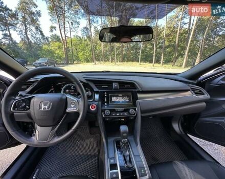 Чорний Хонда Сівік, об'ємом двигуна 1.5 л та пробігом 120 тис. км за 15600 $, фото 20 на Automoto.ua