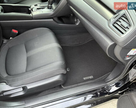 Чорний Хонда Сівік, об'ємом двигуна 1 л та пробігом 187 тис. км за 15900 $, фото 49 на Automoto.ua