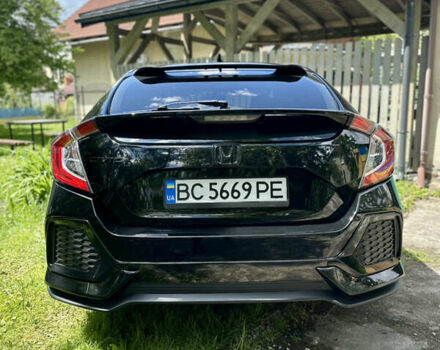 Чорний Хонда Сівік, об'ємом двигуна 1.5 л та пробігом 24 тис. км за 17000 $, фото 3 на Automoto.ua