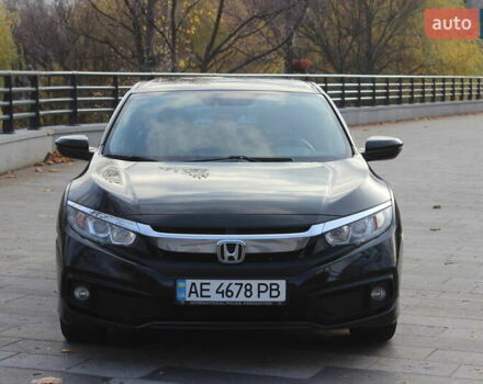 Черный Хонда Цивик, объемом двигателя 1.6 л и пробегом 145 тыс. км за 17599 $, фото 1 на Automoto.ua