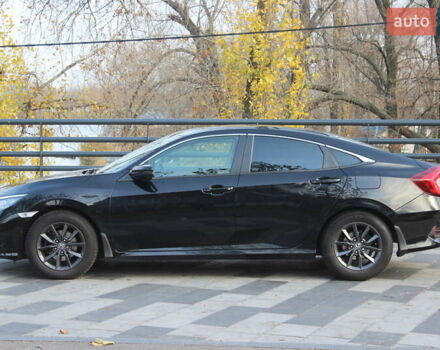 Черный Хонда Цивик, объемом двигателя 1.6 л и пробегом 145 тыс. км за 17599 $, фото 8 на Automoto.ua