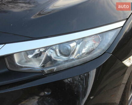 Черный Хонда Цивик, объемом двигателя 1.6 л и пробегом 145 тыс. км за 17599 $, фото 10 на Automoto.ua