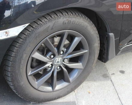 Черный Хонда Цивик, объемом двигателя 1.6 л и пробегом 145 тыс. км за 17599 $, фото 11 на Automoto.ua