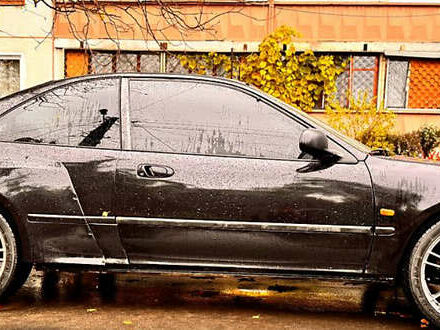 Черный Хонда Цивик, объемом двигателя 1.5 л и пробегом 400 тыс. км за 2600 $, фото 1 на Automoto.ua