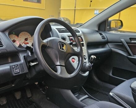 Хонда Цивик 2005 в Житомире на Automoto.ua Черный Хонда Цивик, объемом двигателя 2 л и пробегом 270 тыс. км за 2257 $, фото 22 на Automoto.ua