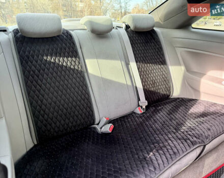 Черный Хонда Цивик, объемом двигателя 1.8 л и пробегом 165 тыс. км за 6999 $, фото 15 на Automoto.ua