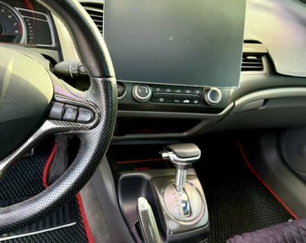 Черный Хонда Цивик, объемом двигателя 1.8 л и пробегом 165 тыс. км за 6999 $, фото 12 на Automoto.ua