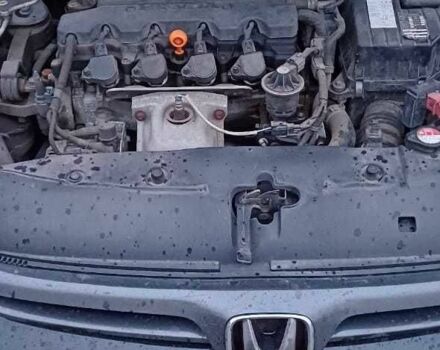 Черный Хонда Цивик, объемом двигателя 1.8 л и пробегом 204 тыс. км за 6200 $, фото 6 на Automoto.ua