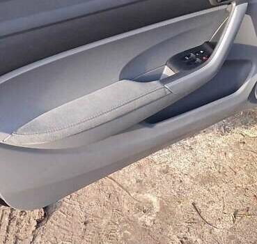 Черный Хонда Цивик, объемом двигателя 1.8 л и пробегом 204 тыс. км за 6200 $, фото 4 на Automoto.ua