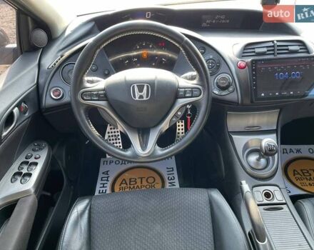 Чорний Хонда Сівік, об'ємом двигуна 1.3 л та пробігом 222 тис. км за 5990 $, фото 9 на Automoto.ua