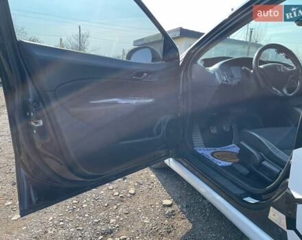 Чорний Хонда Сівік, об'ємом двигуна 1.3 л та пробігом 222 тис. км за 5990 $, фото 13 на Automoto.ua