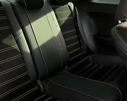 Черный Хонда Цивик, объемом двигателя 1.8 л и пробегом 161 тыс. км за 11800 $, фото 9 на Automoto.ua