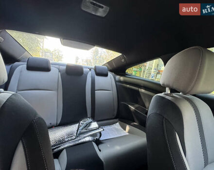 Черный Хонда Цивик, объемом двигателя 2 л и пробегом 72 тыс. км за 13500 $, фото 12 на Automoto.ua