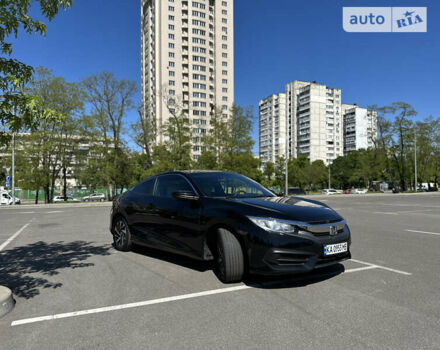 Черный Хонда Цивик, объемом двигателя 2 л и пробегом 68 тыс. км за 12500 $, фото 3 на Automoto.ua