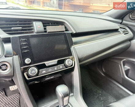 Чорний Хонда Сівік, об'ємом двигуна 2 л та пробігом 71 тис. км за 13900 $, фото 39 на Automoto.ua