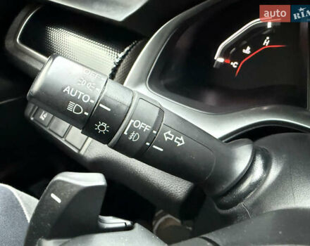 Чорний Хонда Сівік, об'ємом двигуна 2 л та пробігом 71 тис. км за 13900 $, фото 13 на Automoto.ua