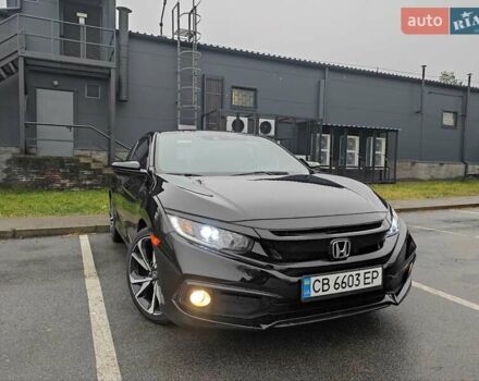Черный Хонда Цивик, объемом двигателя 2 л и пробегом 181 тыс. км за 13900 $, фото 1 на Automoto.ua